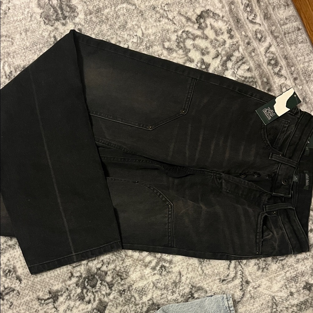 Wild Fable Women's Black Relaxed Jeans